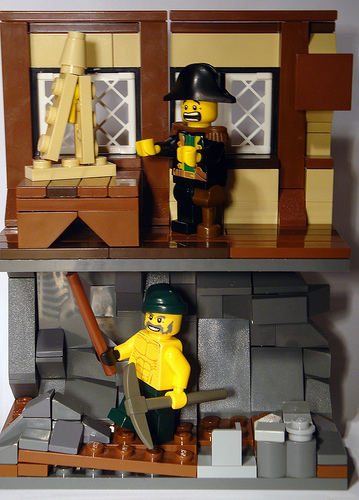 Click here to go to Fredster Wozere's MOC/entry of PTV II Click here to go to Fredster Wozere's MOC/entry of PTV II