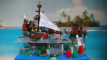 Click to discuss Pirate Pancakes a PTVII Moc by Stanley Kbrick in the Classic-Pirate.com forums