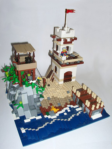 Sir Wellingtons Outlook, a pirate and soldiers fort in LEGO!