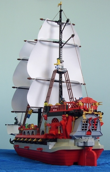 ship pirates flag stern decorations statues crew treasure galley cannons