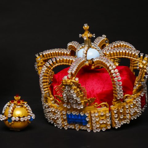 Thumbnail Image of “The Crown – A Piece of History” by Piraten