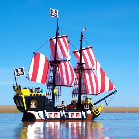 21322 Pirates of Barracuda Bay
