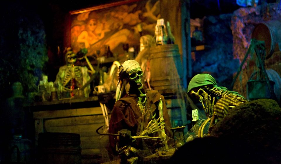 Dead Man's Cove - Pirates of the Caribbean Ride Disneyland