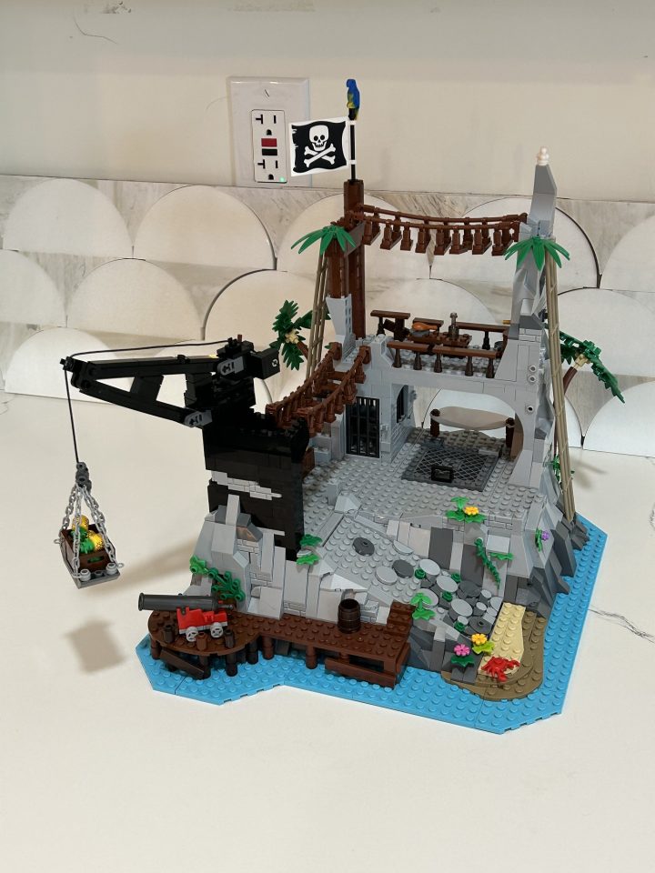 Rock Island Refuge by Captain DarkNStormy without minfigures