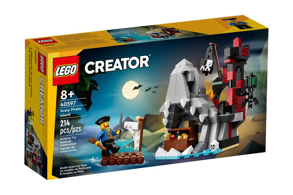 Front of the 40597 Scary Pirate Island box