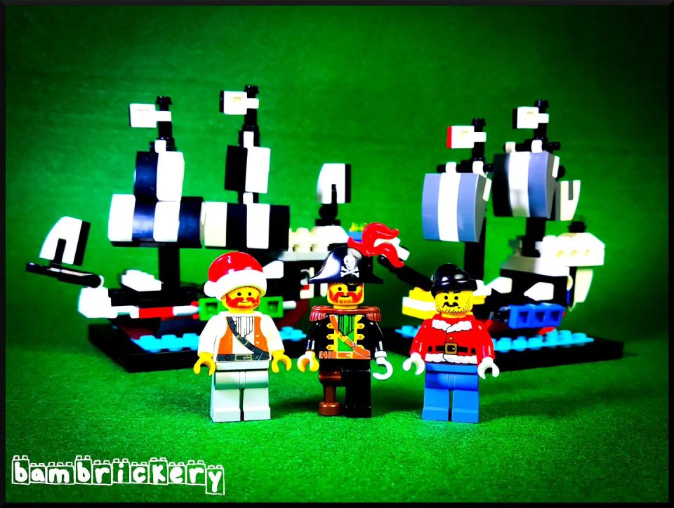 LEGO Pirate Christmas by by Bambrickery