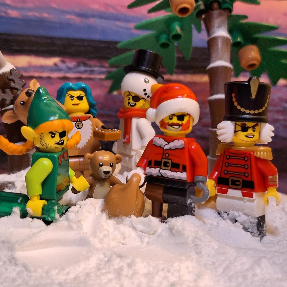 LEGO Pirates Christmas by Rafdanzig
