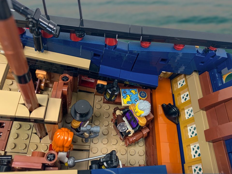 Captain's cabin of the "Privateer Frigate Fortuna" from Series 6