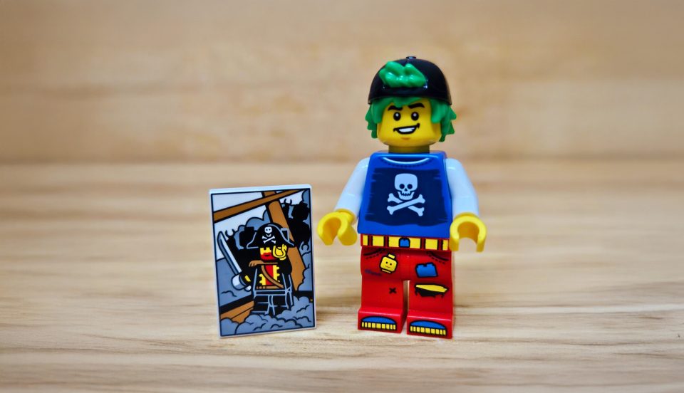 Brickbeard Build A Minifigure Tile + Pirate Flag Torso Design