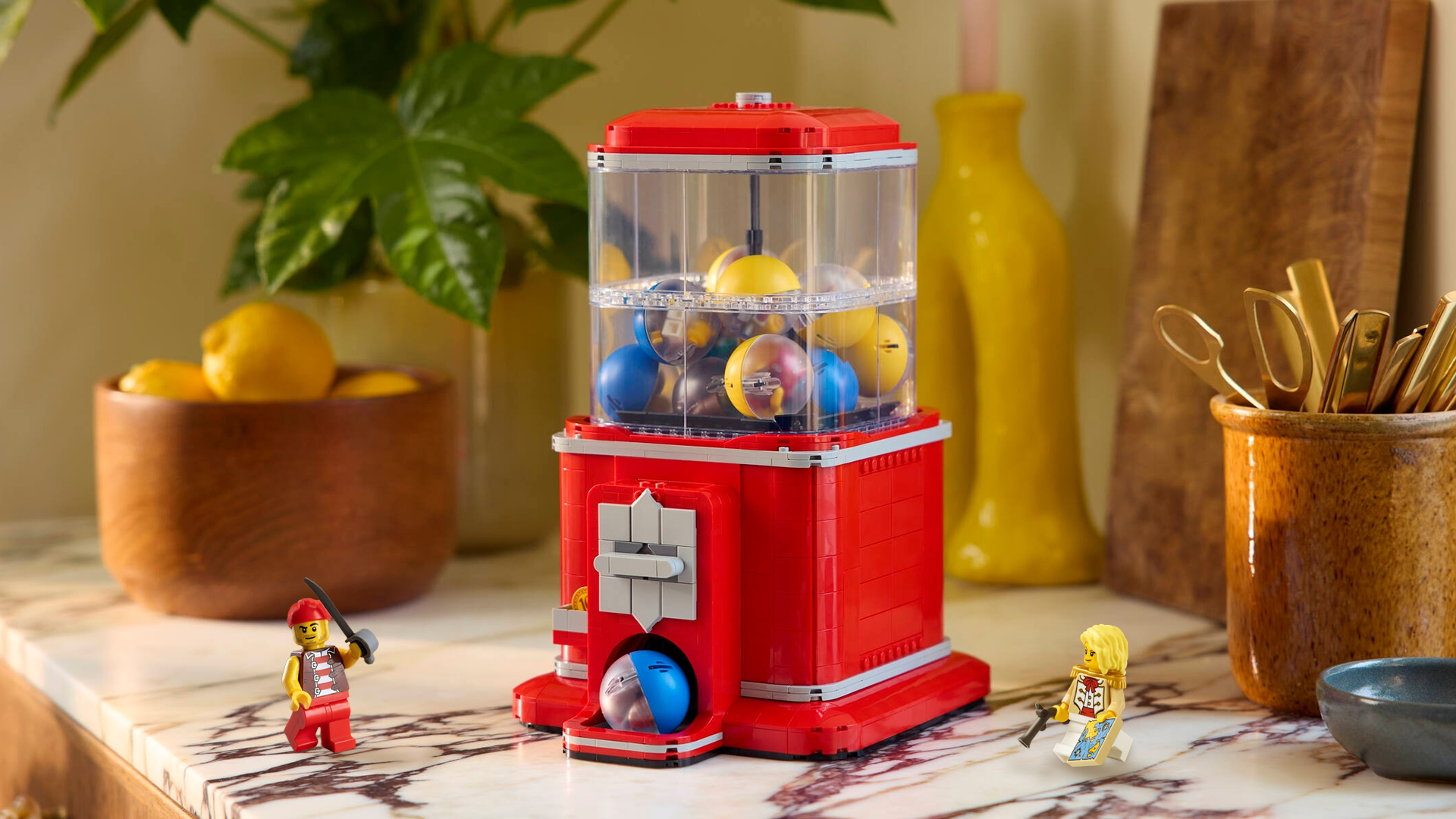 21358 Minifigure Vending Machine with Bo'Sun Will and Camilla