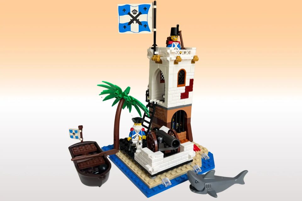 Click here to enlarge image "Remake of Sabre Island" by Webtg