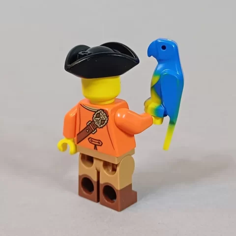 Back of Pirate-themed LEGO BAM for June 2025 photographed by Promobricks.de