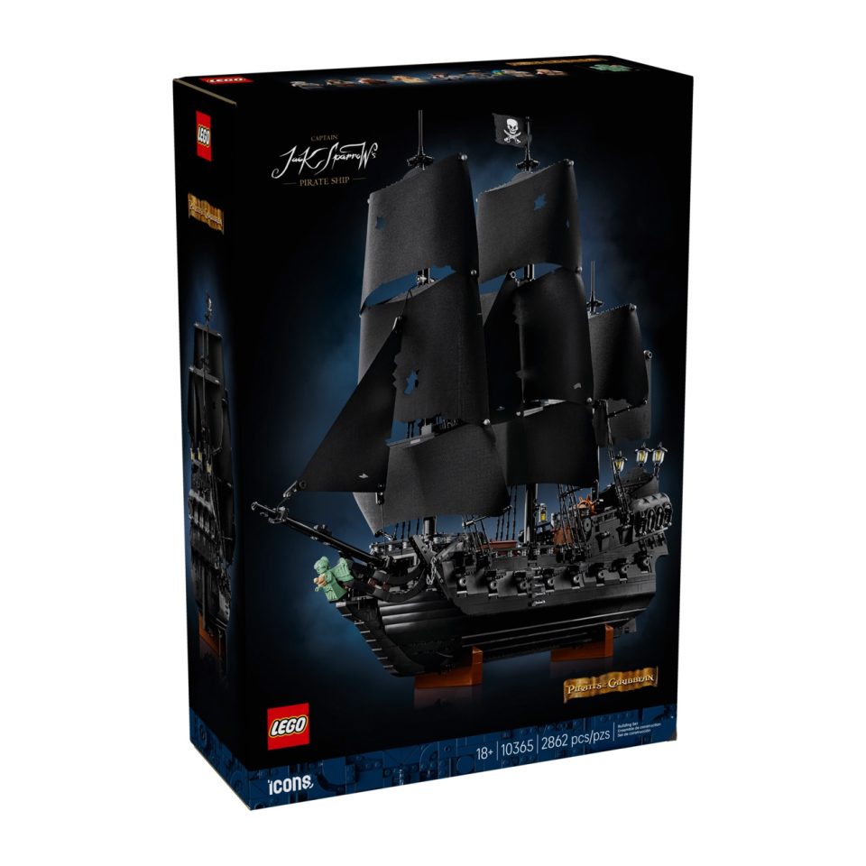 Front of the box for 10365 Jack Sparrow's Pirate Ship