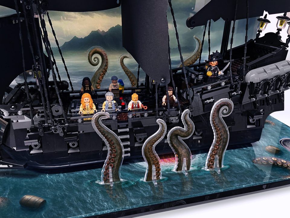 Kraken tentacles included with the Brixbox Display Case