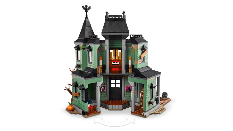 Back of 31167 Creator 3-in-1 Haunted Mansion