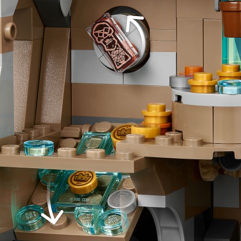Copper Bones Skeleton key unlocks the Trap Door in 21363 The Goonies