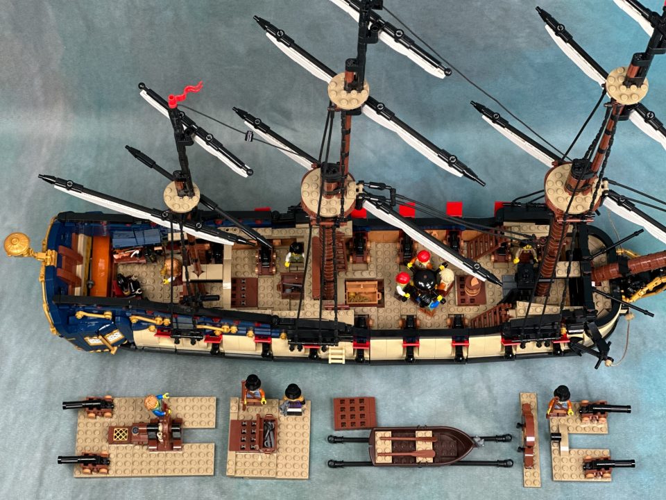 Decks of "Privateer Frigate Fortuna" by BrickPerfection