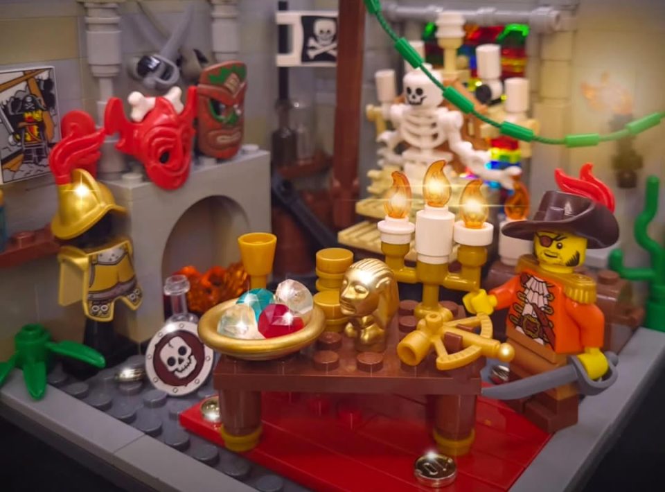 "Captain Bartholomew the Reds Office" by frankytea_lego 