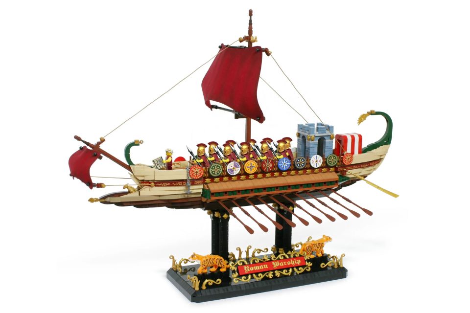 "Roman Warship" by IYan Ha on LEGO Ideas