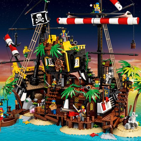 LEGO Ideas 21322  Pirates of Barracuda Bay