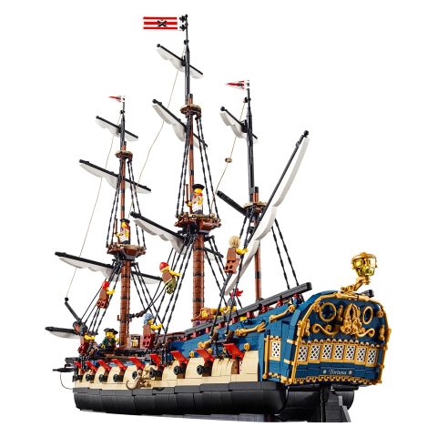 Stern of “Privateer Frigate Fortuna” by BrickPerfection