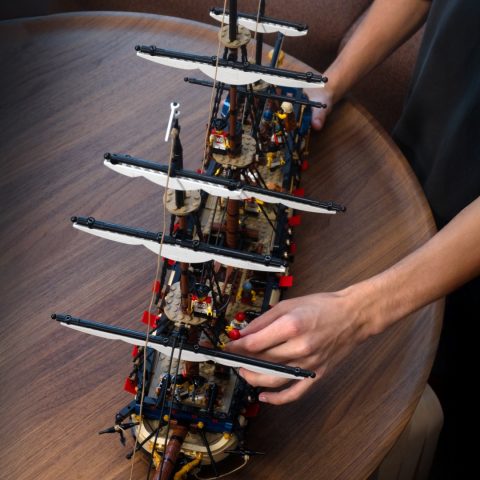 910059 Privateer Frigate Fortuna by BrickLink Designer Program