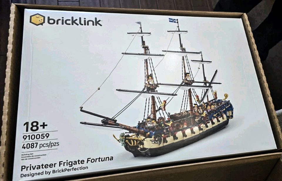 910059 Privateer Frigate Fortuna on eBay