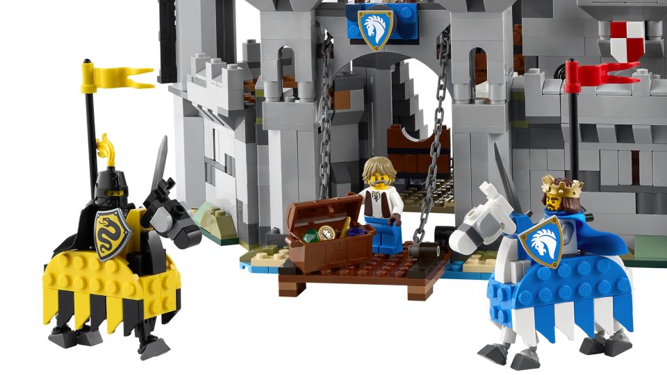 Horse Knight and Serpent Knight Minifigures on horses