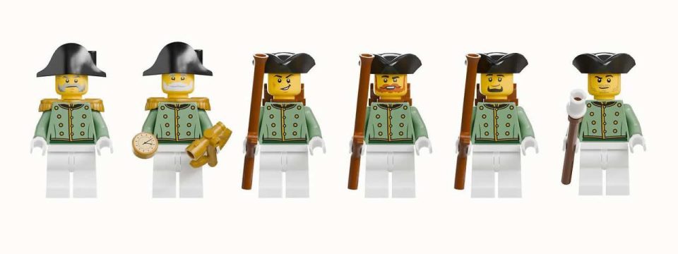 Imperial minifigures from the Series 5 version of Coconut Cape