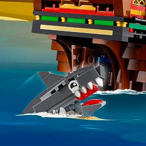 Shark from brick-built LEGO 31109 Creator 3-in-1 Pirate Ship