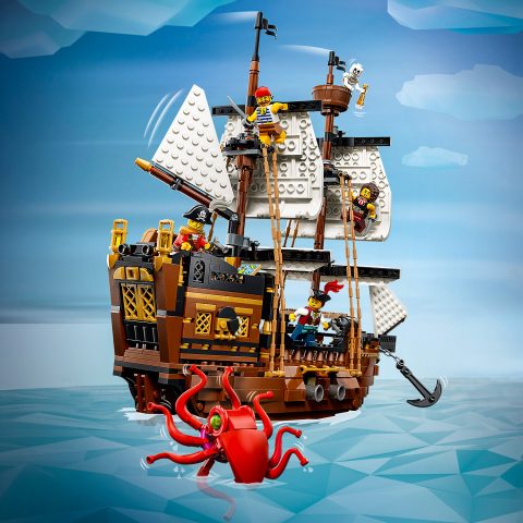 Ship build of 31387 Iconic Pirate Ship