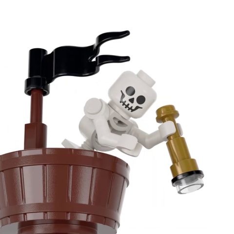 Skeleton-31387_Iconic_Pirate_Ship-LEGO-Creator-3-in-1