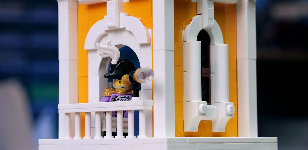 Click here to enlarge image Close-up of commodore's private balcony at Coconut Cape
