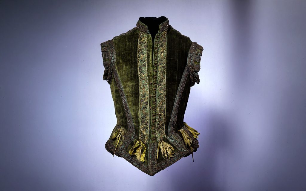 15th century doublet
