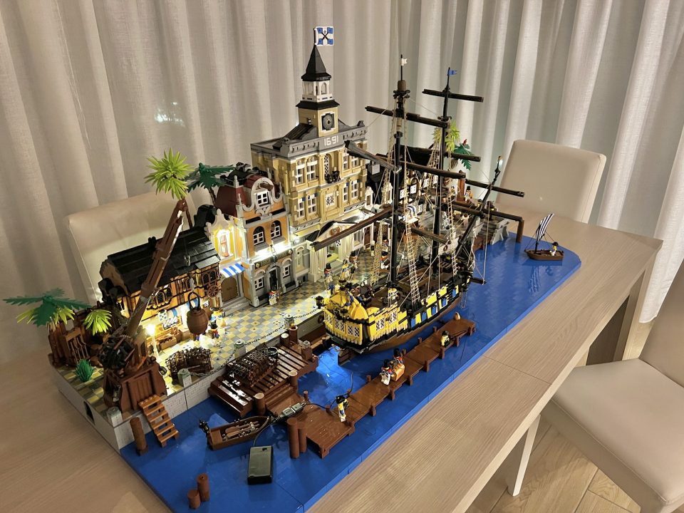 Click here to enlarge image Western side of the Port Royal diorama
